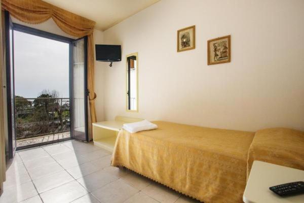 Oz House Bed & Breakfast สกาเลอา ภายนอก รูปภาพ